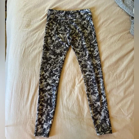 Ivivva Leggings - Picture 6 of 7